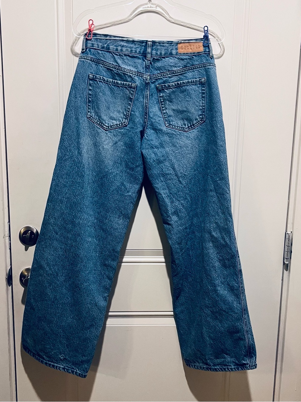 PacSun Women's Wide-Leg Jeans in Medium Blue Wash